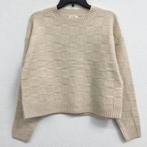 BEIGE CHECKERED LONG SLEEVE RIBBED SWEATER